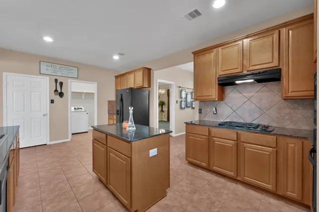 $565,000 | 18302 Glenn Haven Estates Drive, Spring, TX 77379