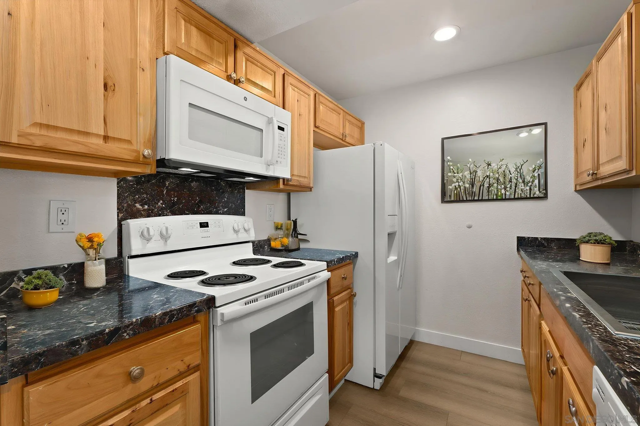 6171 Rancho Mission Road, Unit 208 San Diego, CA 92108 - Photo 4 of 40