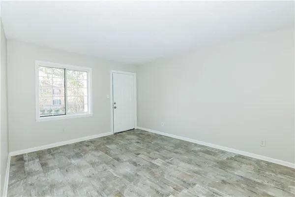 $1,100 | 2055 Alison Court Southwest, Unit 6, Atlanta, GA 30311