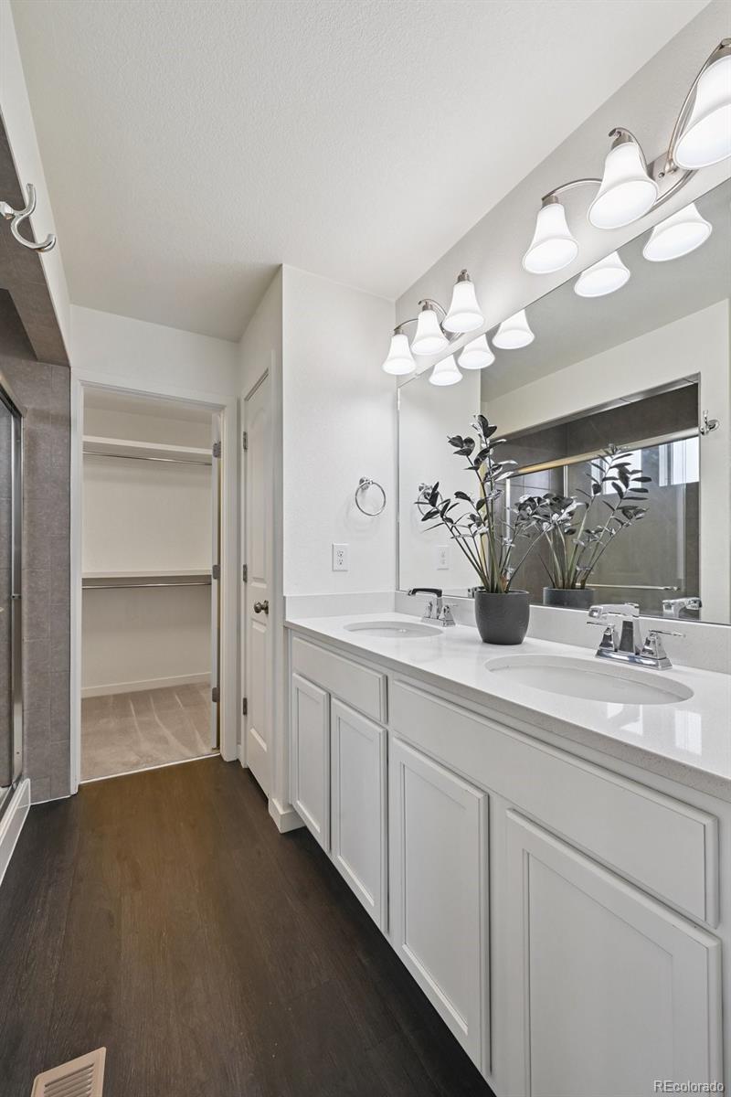 5442 Danube Street Denver, CO 80249 - Photo 16 of 30