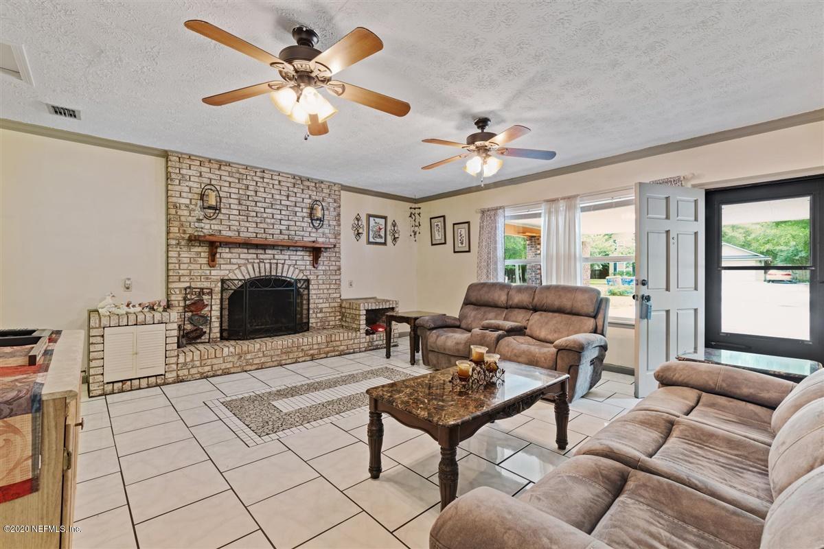 1302 Clements Road Jacksonville, FL 32211 - Photo 3 of 24 03-JWL_2578.
