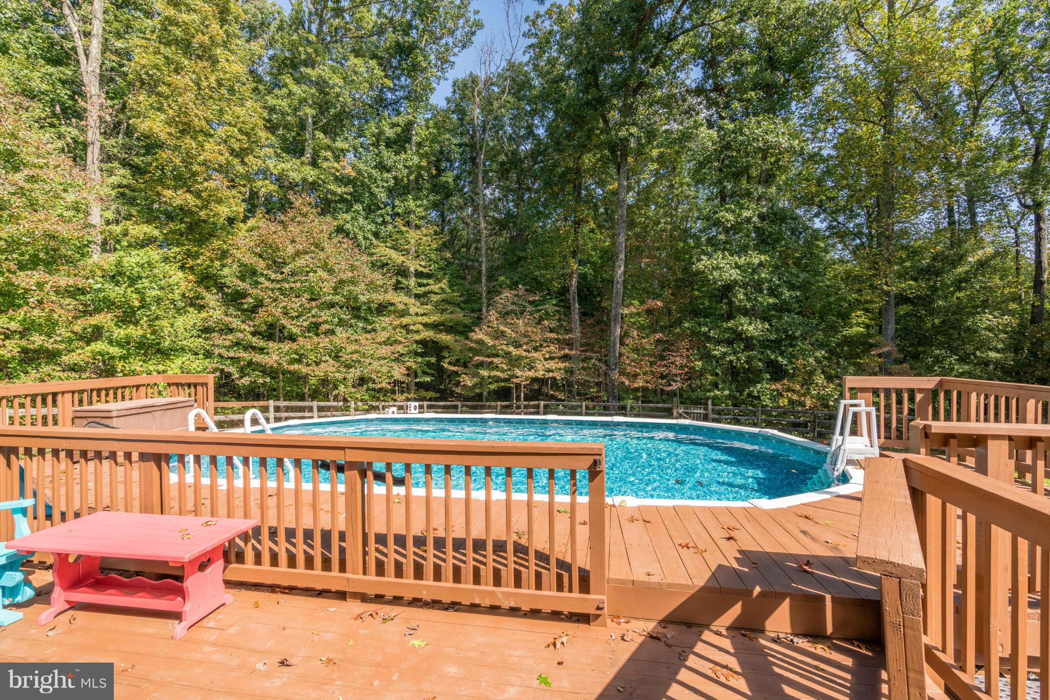 5471 Keyser Road Hume, VA 22639 - Photo 25 of 28 Exterior (Rear)