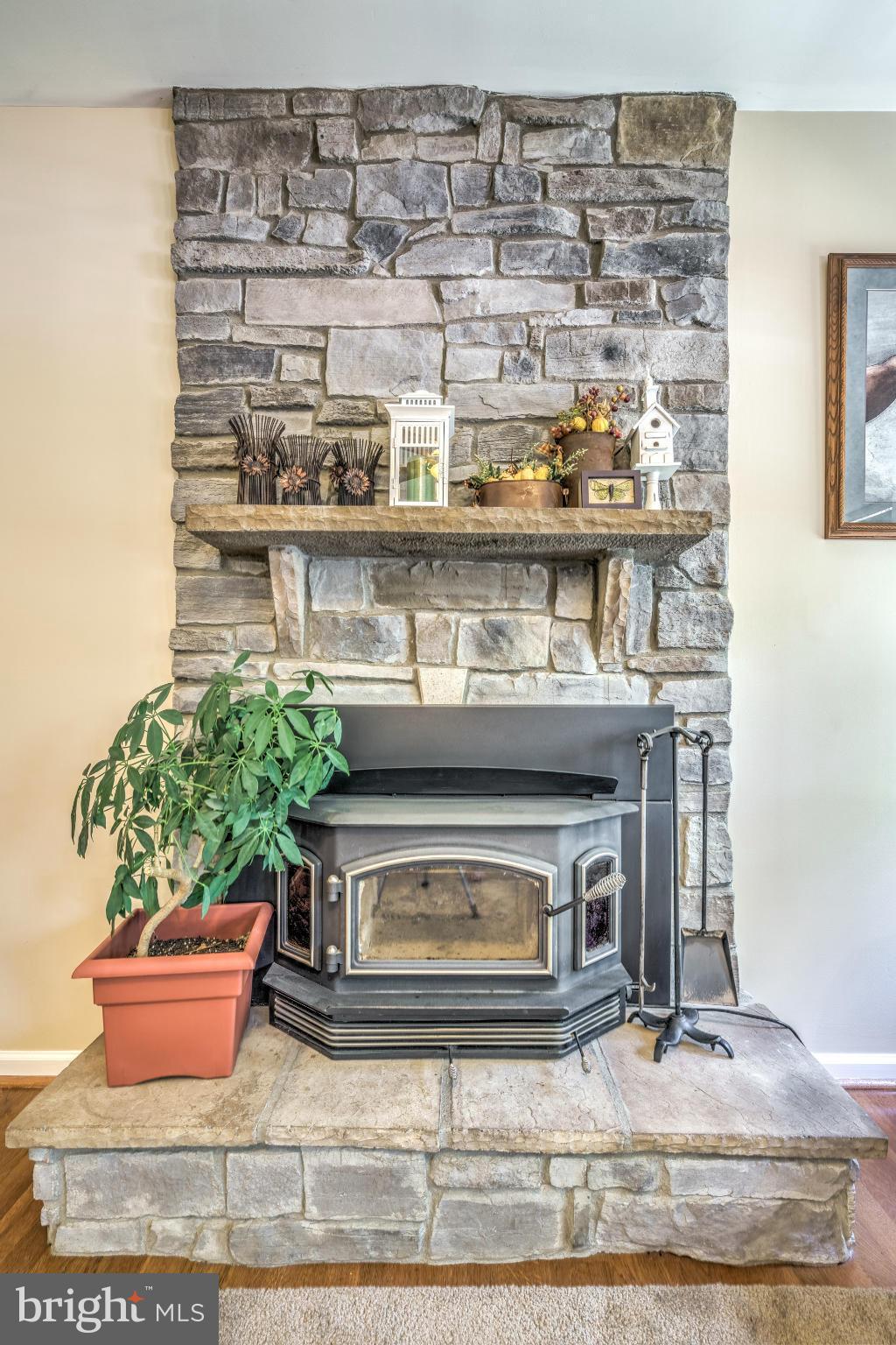 5471 Keyser Road Hume, VA 22639 - Photo 8 of 28 Family Room