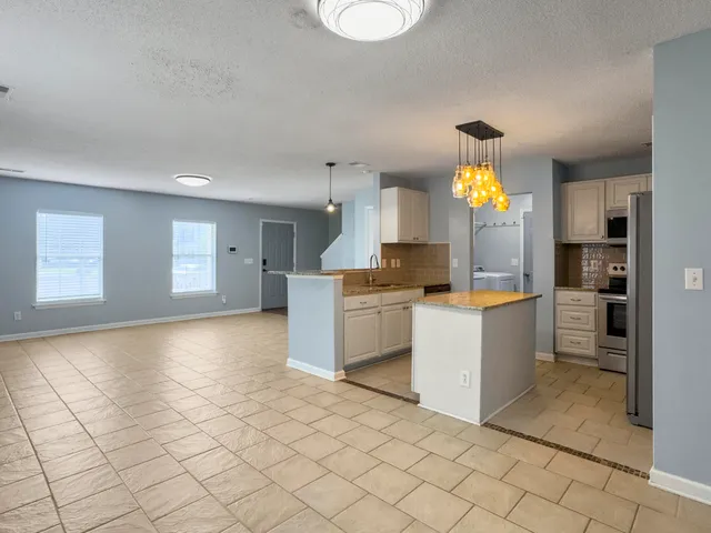 $2,250 | 232 2 Pond Loop, Ladson, SC 29456