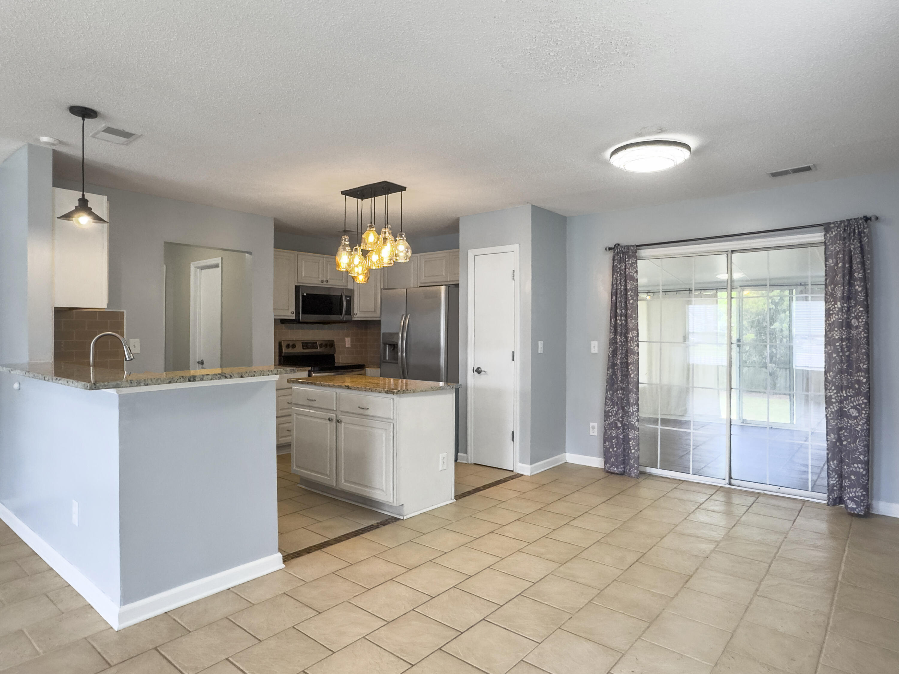 232 2 Pond Loop Ladson, SC 29456 - Photo 9 of 39 Photo Jun 08 2025, 11 40 19 AM