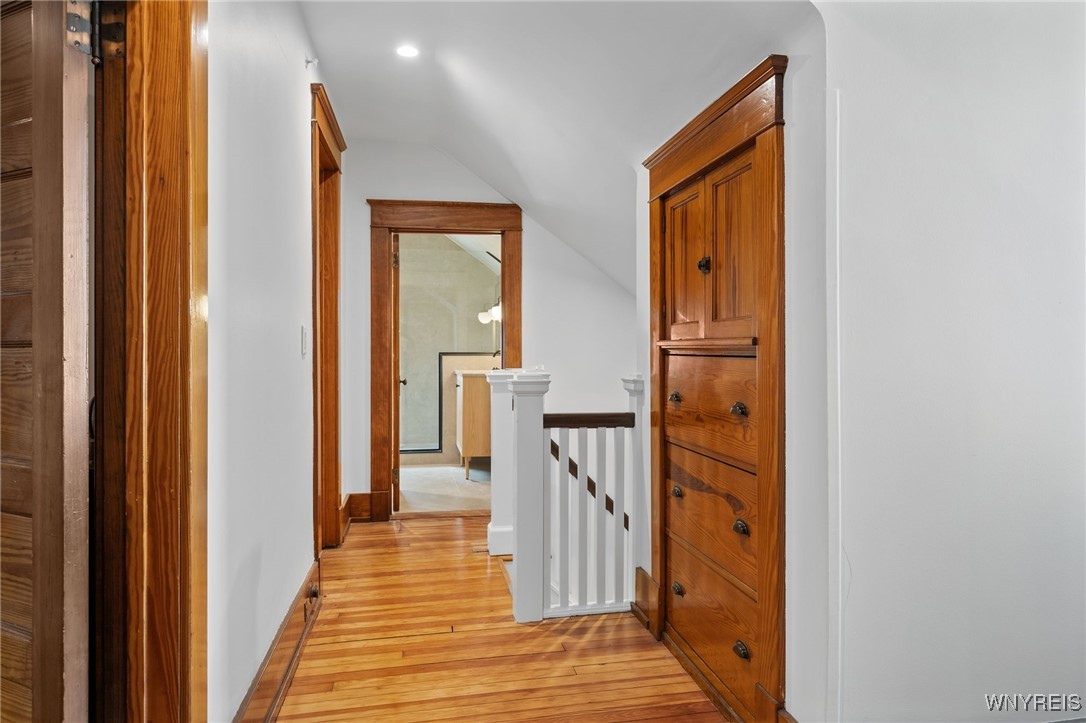 331 Depew Avenue Buffalo, NY 14214 - Photo 31 of 49