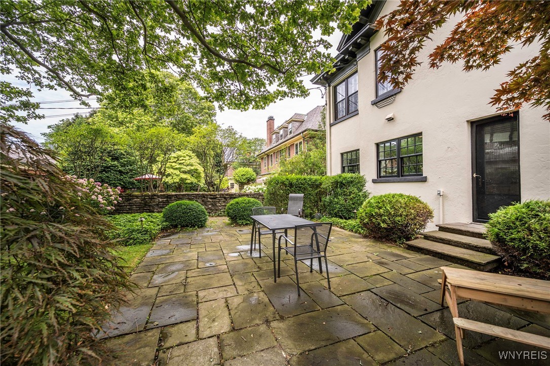 331 Depew Avenue Buffalo, NY 14214 - Photo 42 of 49