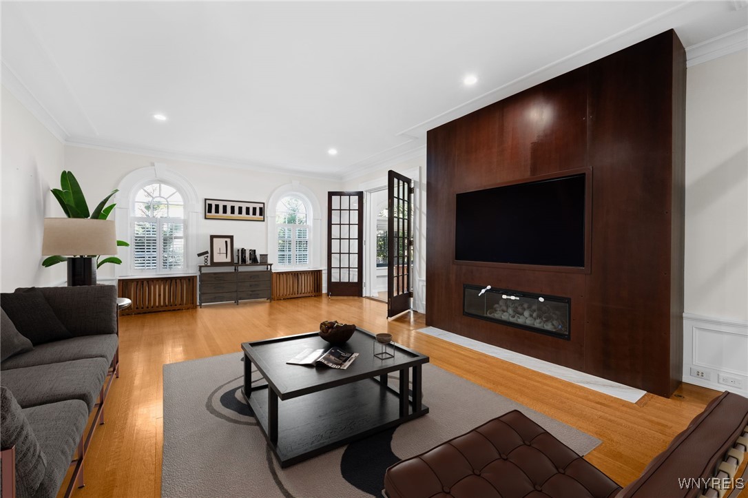 331 Depew Avenue Buffalo, NY 14214 - Photo 7 of 49