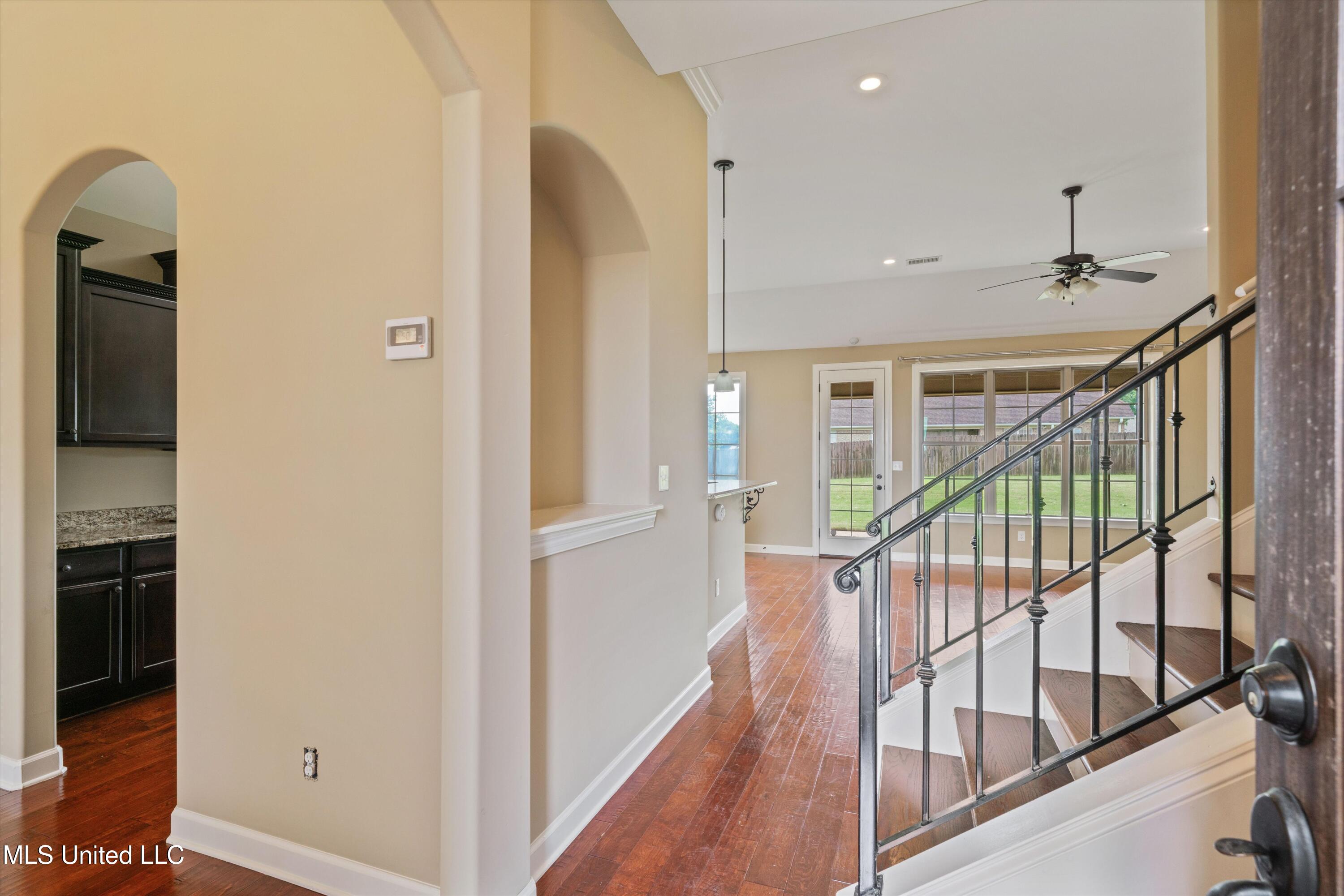 4913 Deer Run Road Olive Branch, MS 38654 - Photo 3 of 26 03-4913 Deer Run Rd-3
