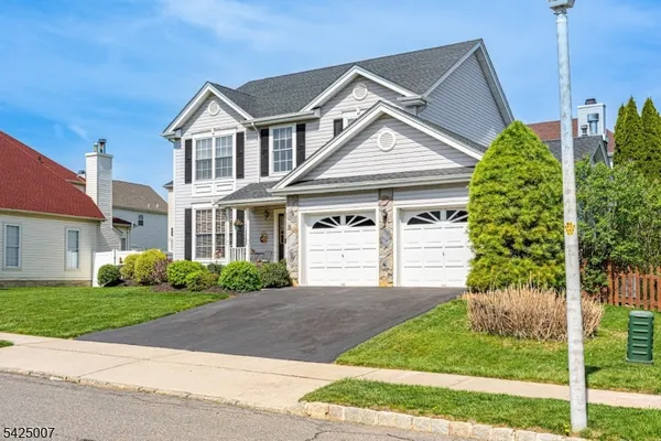 $599,900 | 6 Kyle Drive, Phillipsburg, NJ 08865