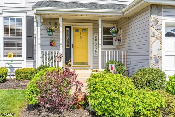 $589,900 | 6 Kyle Drive, Phillipsburg, NJ 08865