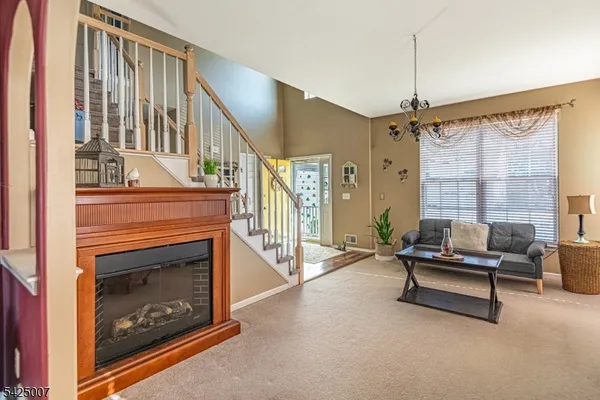 $589,900 | 6 Kyle Drive, Phillipsburg, NJ 08865