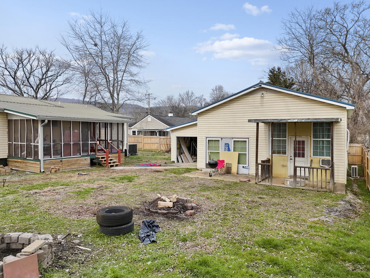 3089 Chattanooga Valley Road Flintstone, GA 30725 - Photo 23 of 29 Backyard view