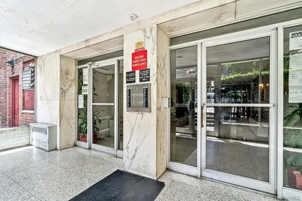 $375,000 | 2835 Webb Avenue, Unit 6C | Kingsbridge Heights