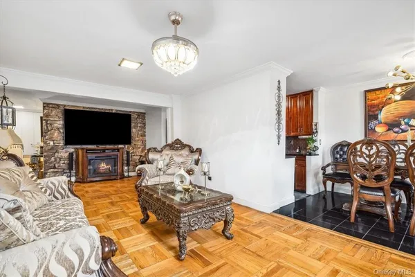 $375,000 | 2835 Webb Avenue, Unit 6C | Kingsbridge Heights