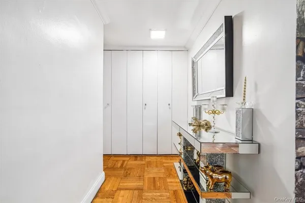 $375,000 | 2835 Webb Avenue, Unit 6C | Kingsbridge Heights