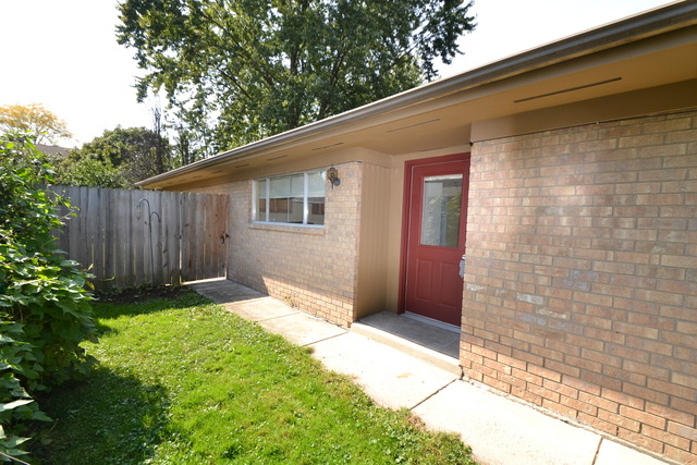 528 Elm Street Batavia, IL 60510 - Photo 3 of 19