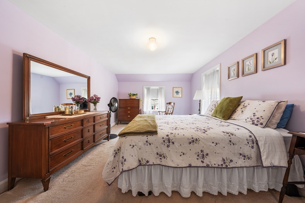62 Princeton Road Arlington, MA 02474 - Photo 16 of 28 Gallery Image 16