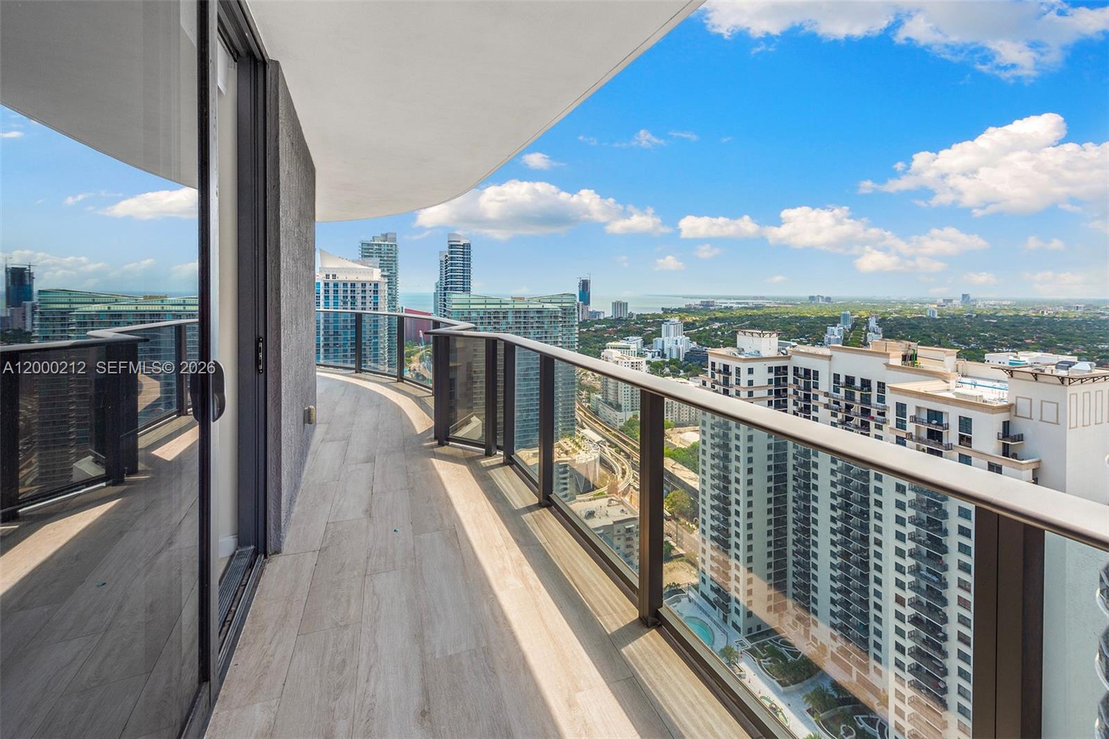 45 Southwest 9th Street, Unit 4006 Miami, FL 33130 - Photo 22 of 62 a view of city from a balcony