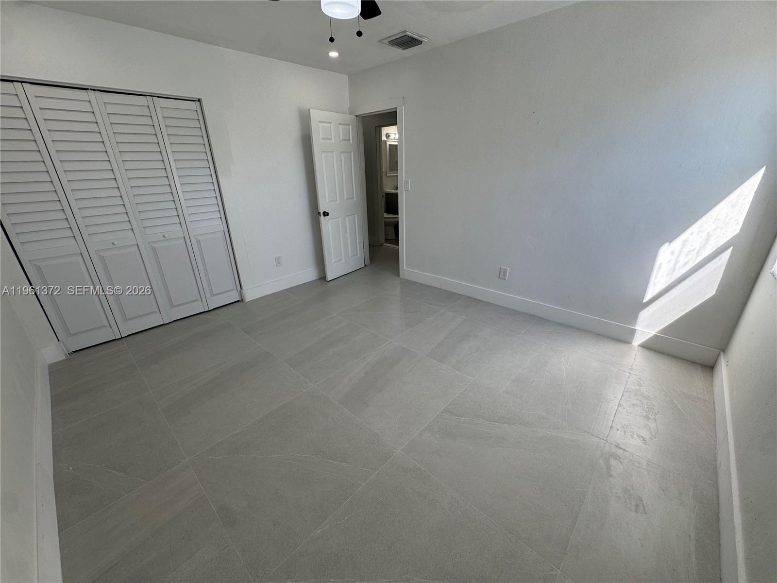 10245 Southwest 37th Terrace Miami, FL 33165 - Photo 14 of 22