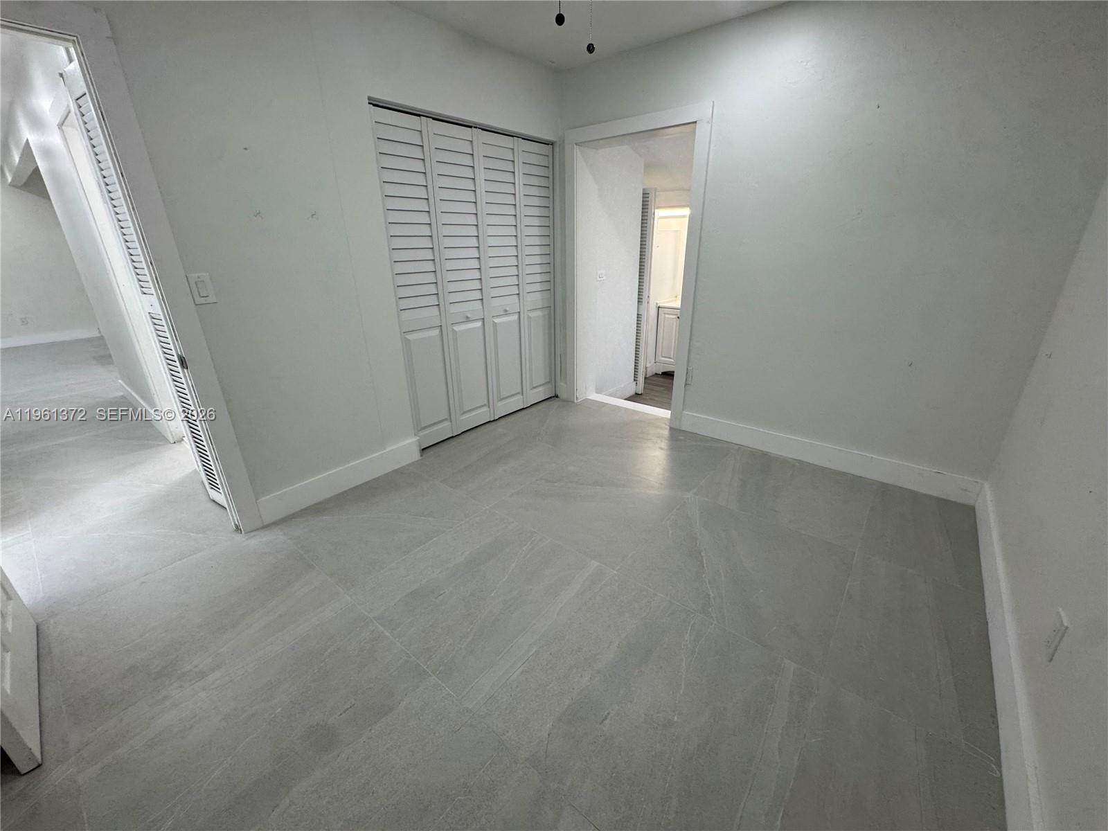 10245 Southwest 37th Terrace Miami, FL 33165 - Photo 16 of 22