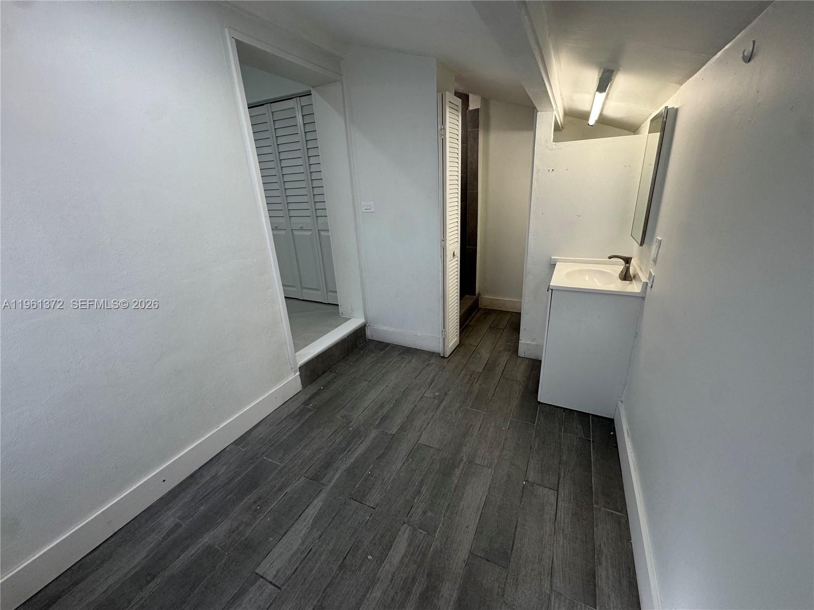 10245 Southwest 37th Terrace Miami, FL 33165 - Photo 18 of 22