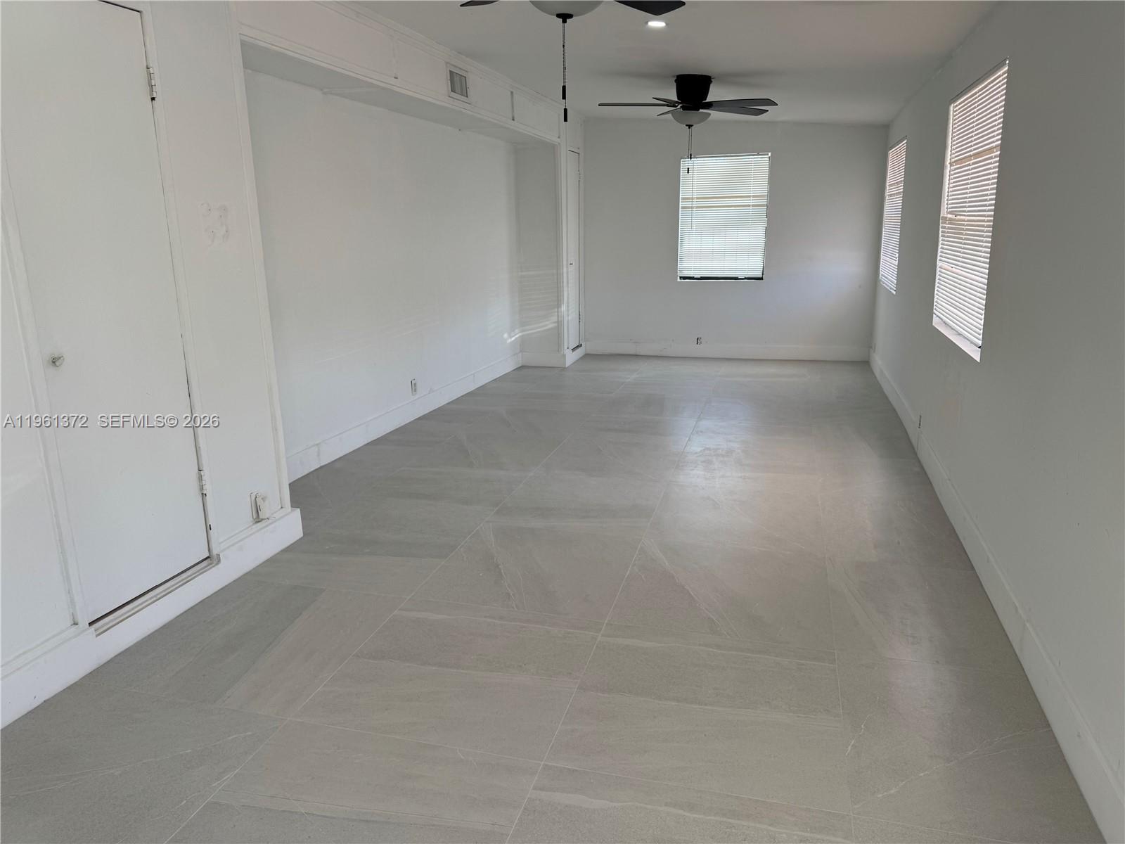 10245 Southwest 37th Terrace Miami, FL 33165 - Photo 4 of 22