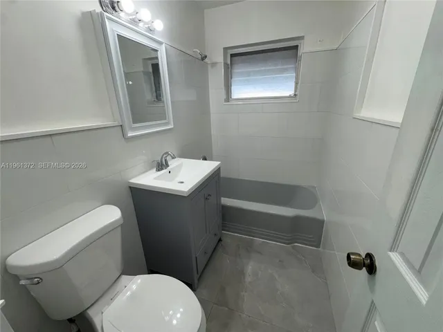 $3,400 | 10245 Southwest 37th Terrace, Miami, FL 33165