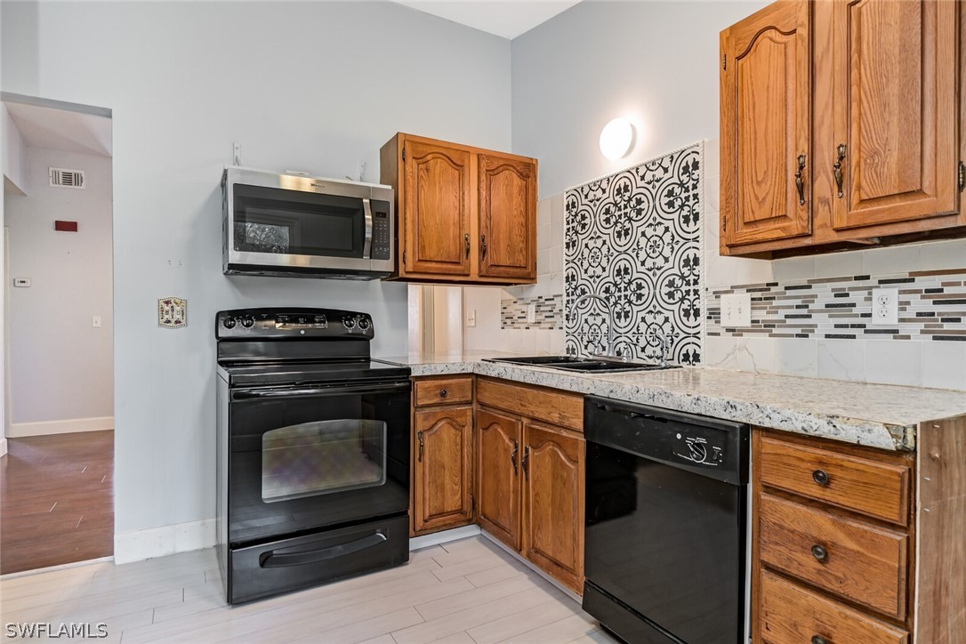 7421 Garry Road Fort Myers, FL 33967 - Photo 9 of 21 Gallery Image 9