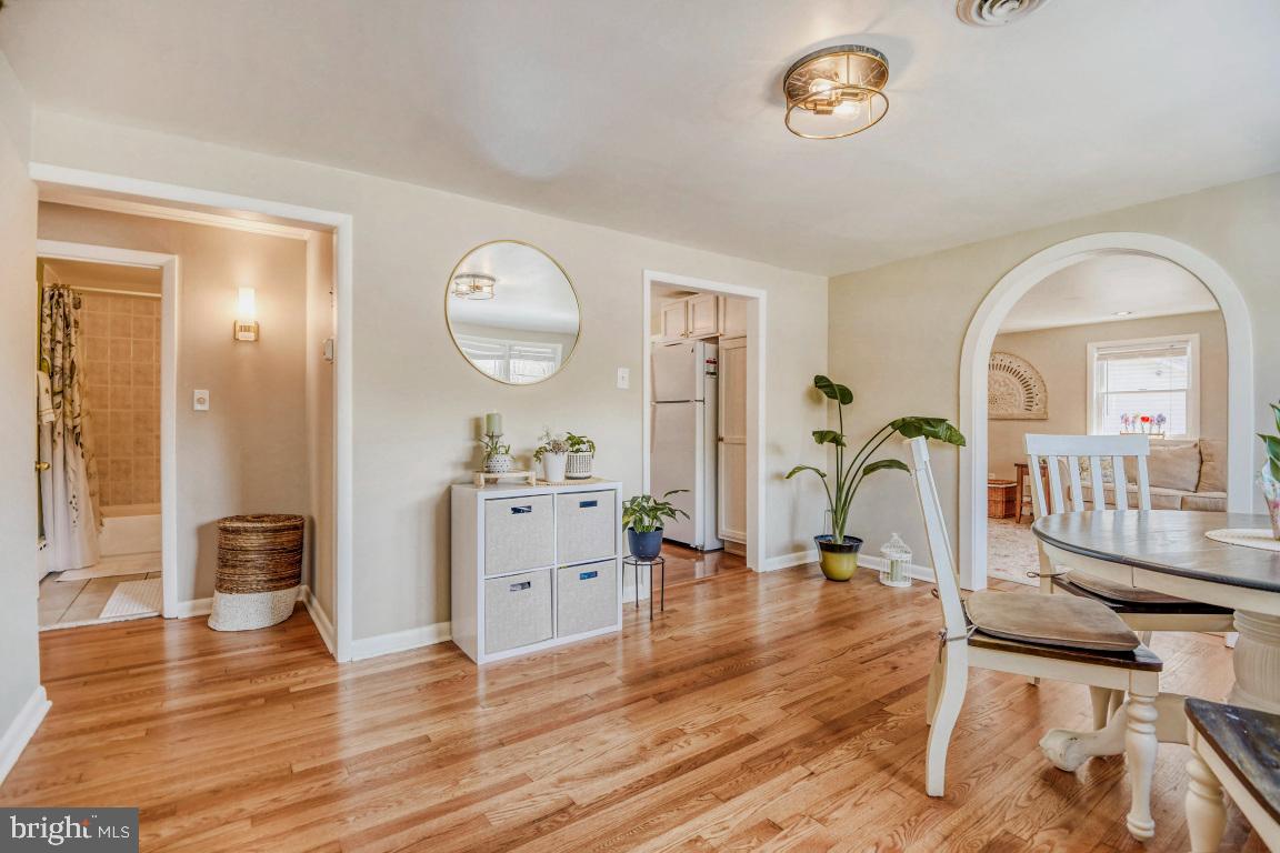 1715 Tacoma Road Edgewater, MD 21037 - Photo 11 of 31 Dining Room