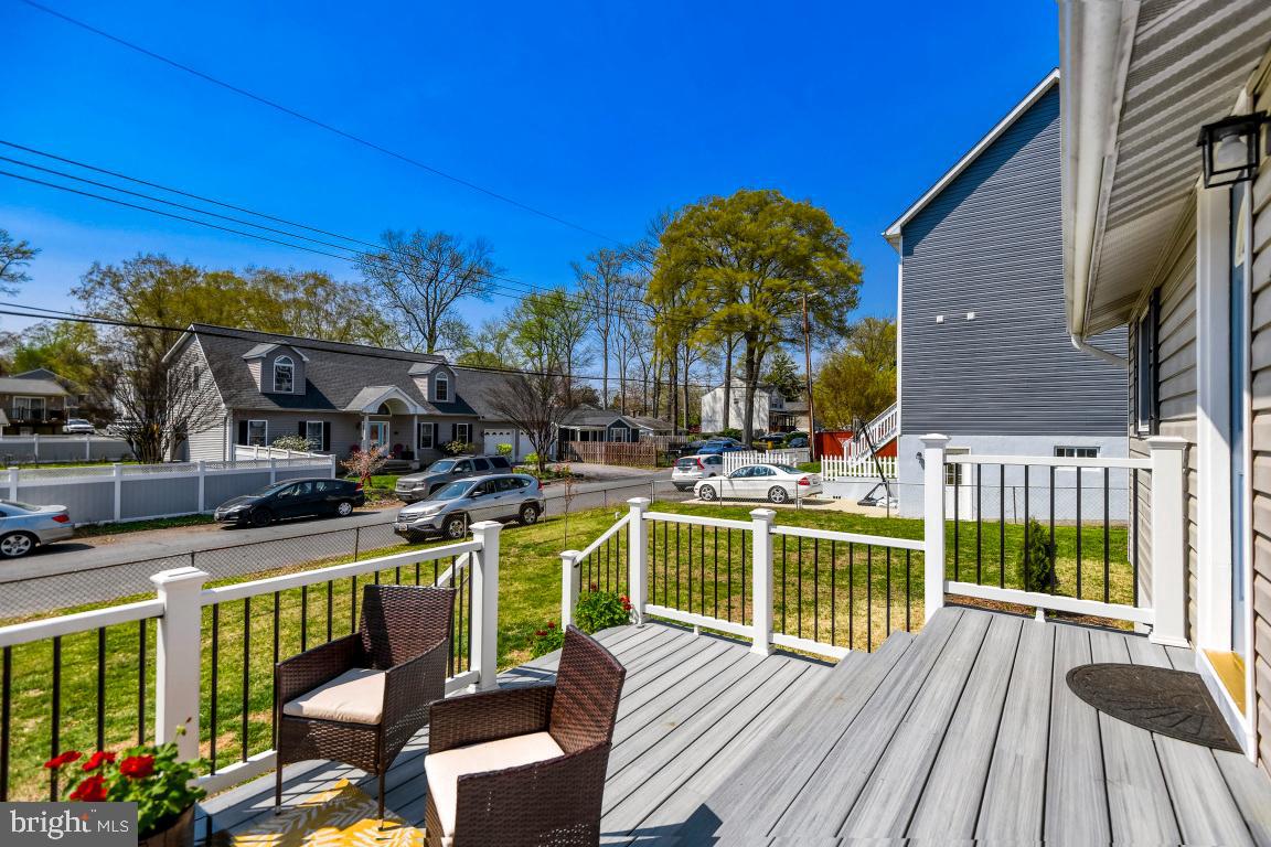 1715 Tacoma Road Edgewater, MD 21037 - Photo 21 of 31 Front Porch