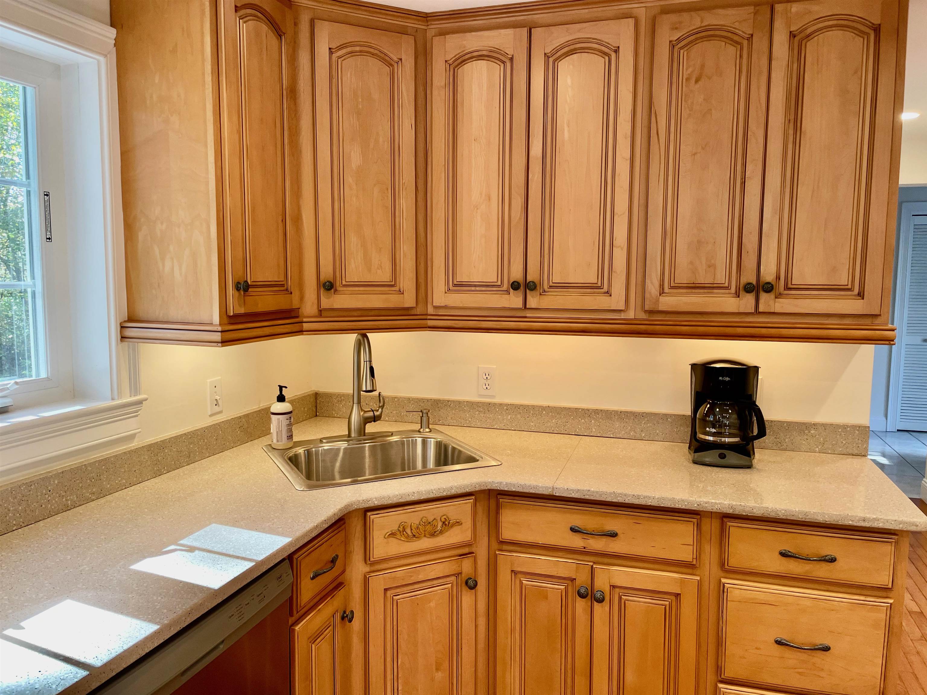 11 Richard Road Rye, NH 03870 - Photo 7 of 32