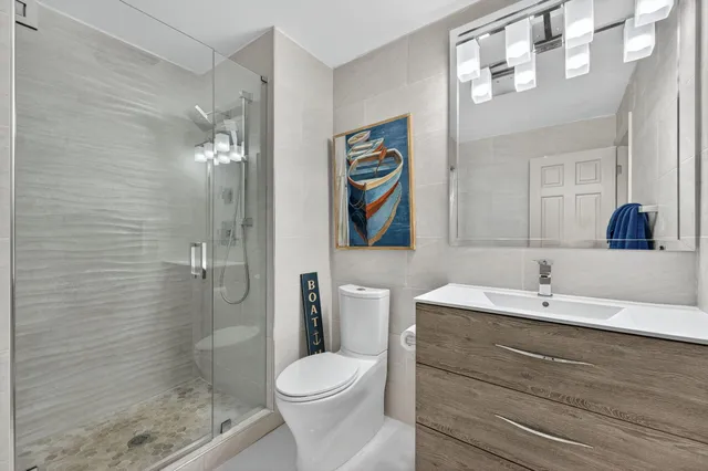 $319,995 | 8450 Casa Del Lago, Unit J, Boca Raton, FL 33433