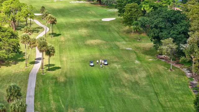 $319,995 | 8450 Casa Del Lago, Unit J, Boca Raton, FL 33433