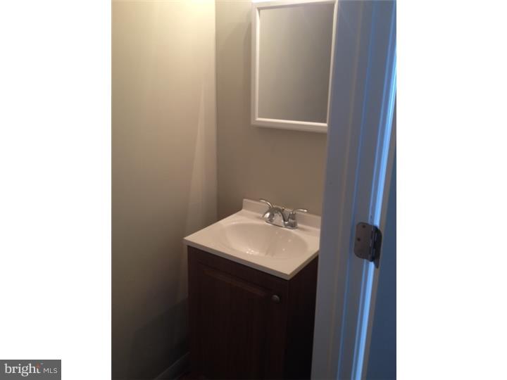 7105 Rutland Street Philadelphia, PA 19149 - Photo 11 of 25 Bathroom