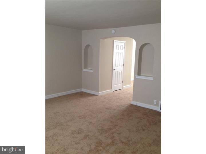 7105 Rutland Street Philadelphia, PA 19149 - Photo 4 of 25 Living Room