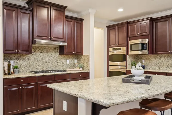 $1,175,000 | 5079 Arlington Way, El Dorado Hills, CA 95762