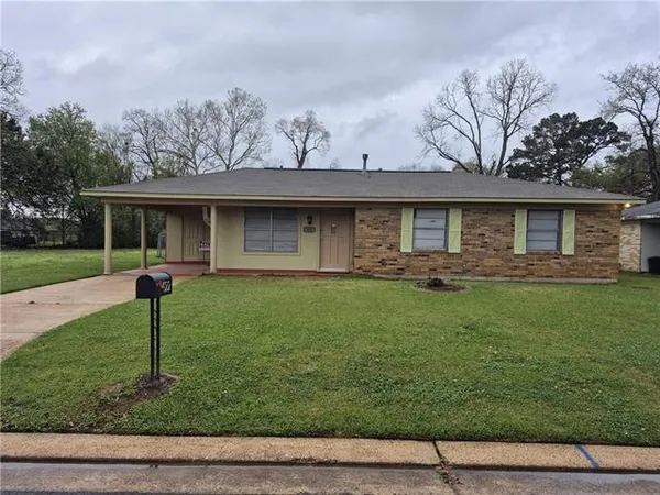 $145,000 | 422 Greenfield Drive, Alexandria, LA 71302