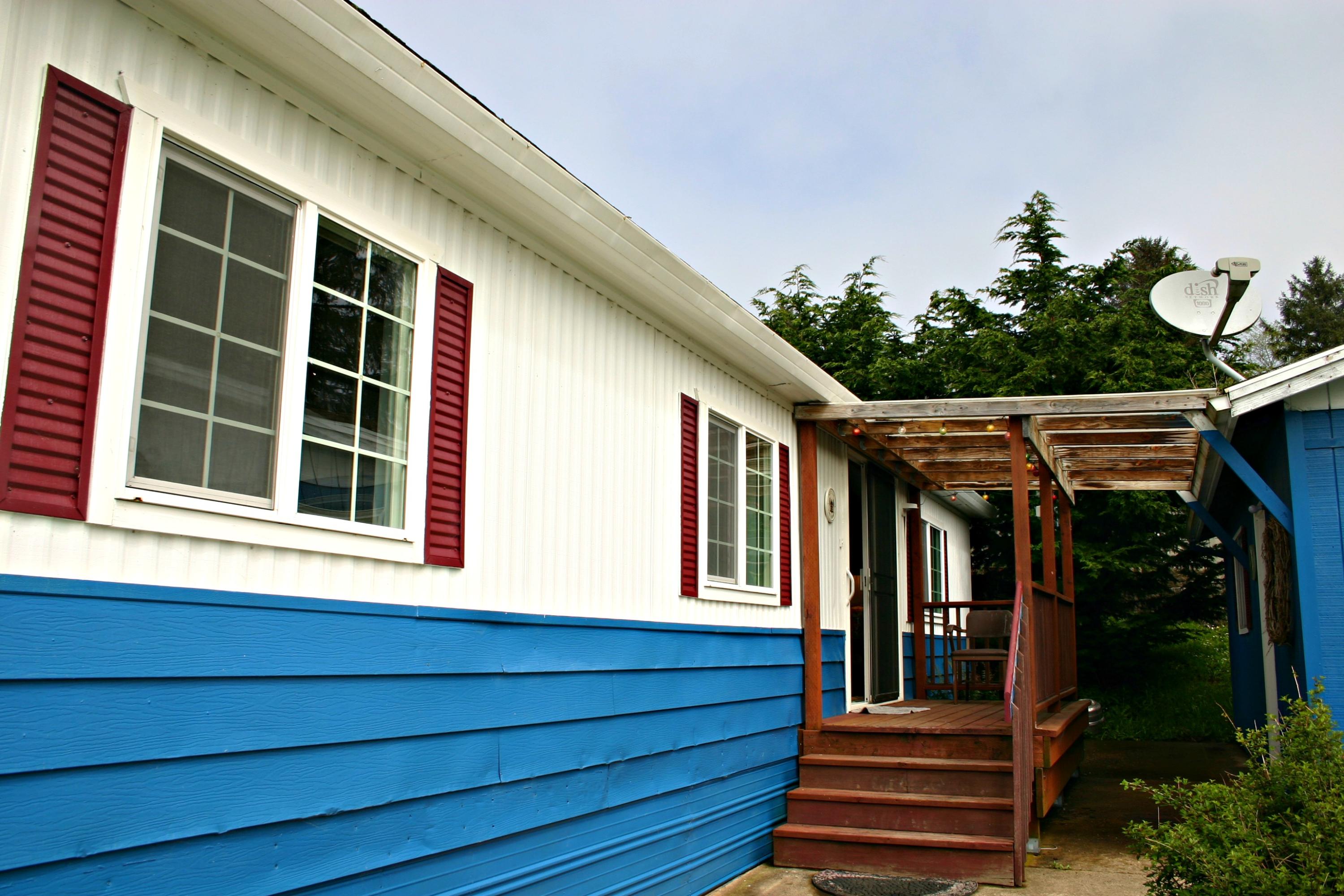2030 Old Netarts Road West Tillamook, OR 97141 - Photo 5 of 49 Porch