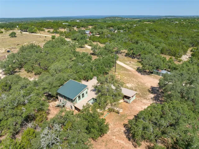 $2,750 | 1217 Lost Oak Trail, Johnson City, TX 78636