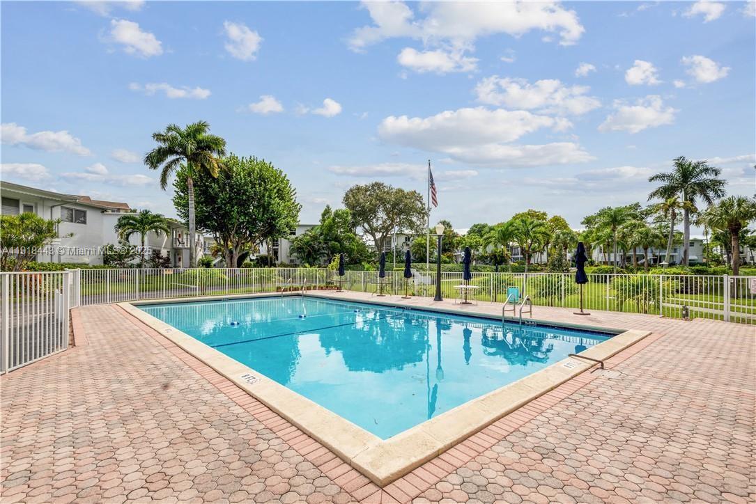 1025 Southeast 15th Street, Unit 9D Fort Lauderdale, FL 33316 - Photo 5 of 18