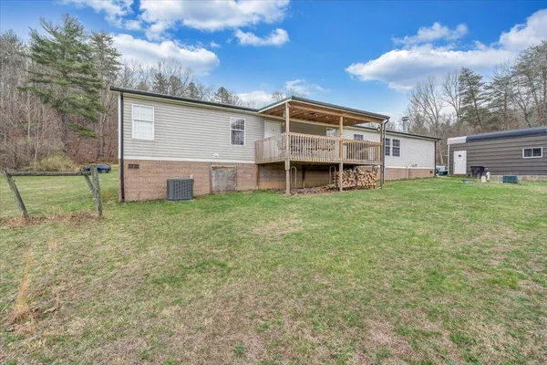 $275,000 | 91 Homestead Road, New Castle, VA 24127