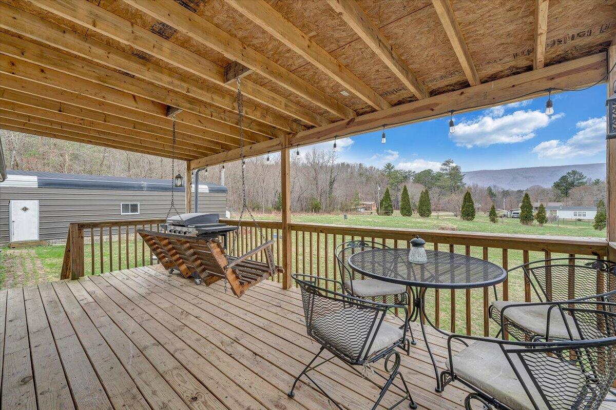 91 Homestead Road New Castle, VA 24127 - Photo 4 of 44 a view of balcony with furniture