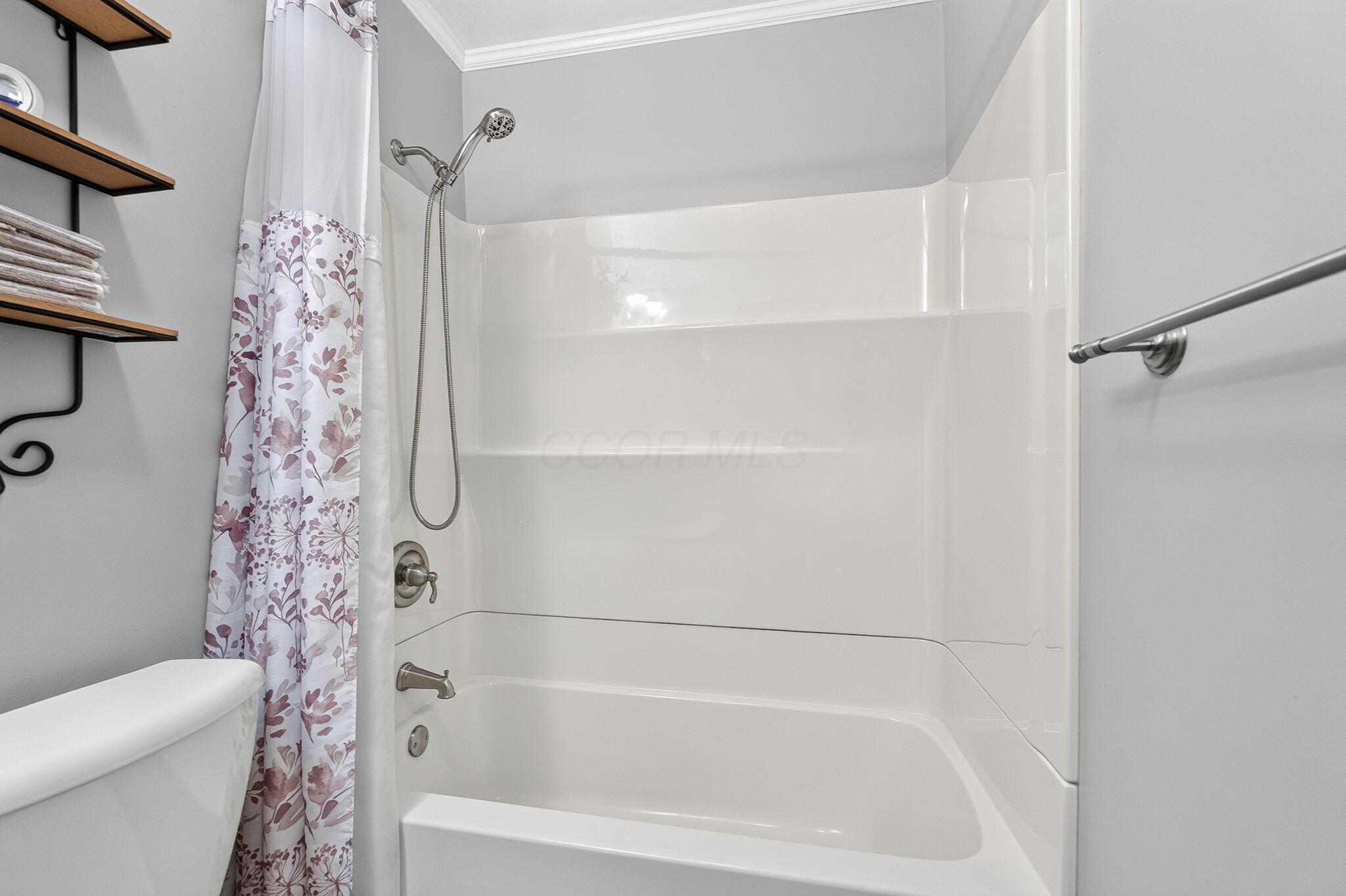 6565 Duffy Road Delaware, OH 43015 - Photo 43 of 84 6565 Duffy (Interior)-34