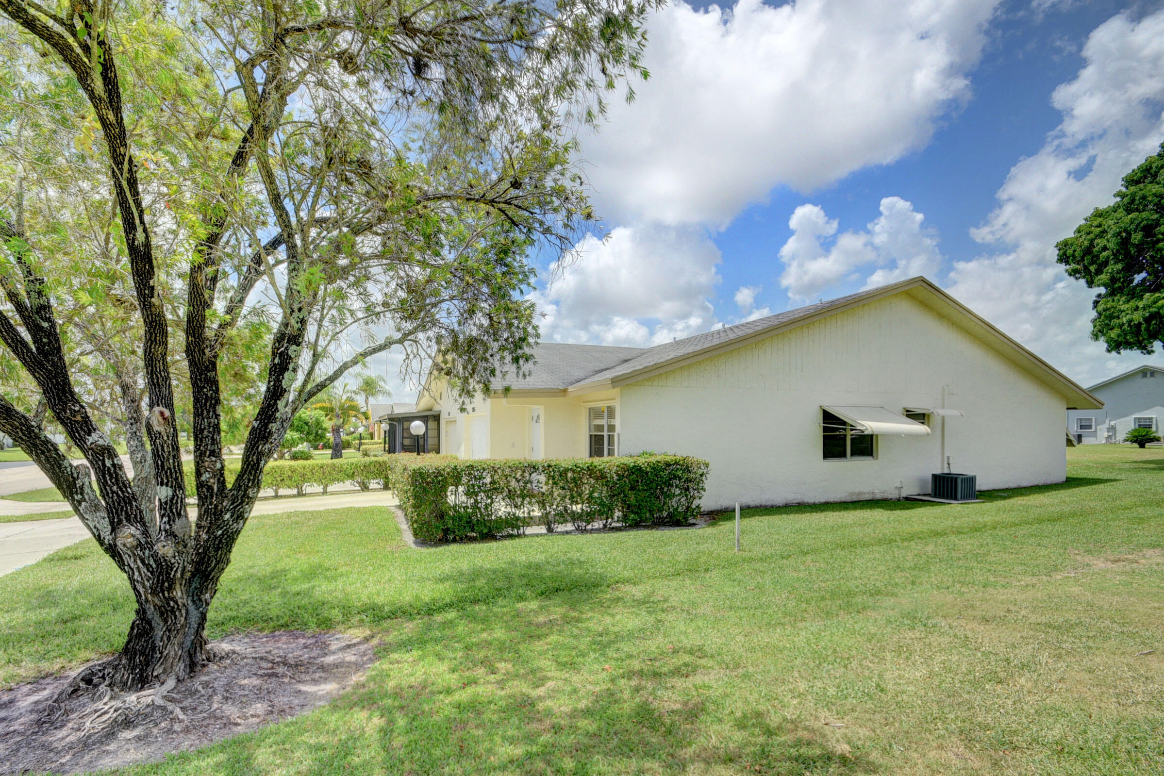 3355 Belleville Road West Palm Beach, FL 33417 - Photo 27 of 56 Side View
