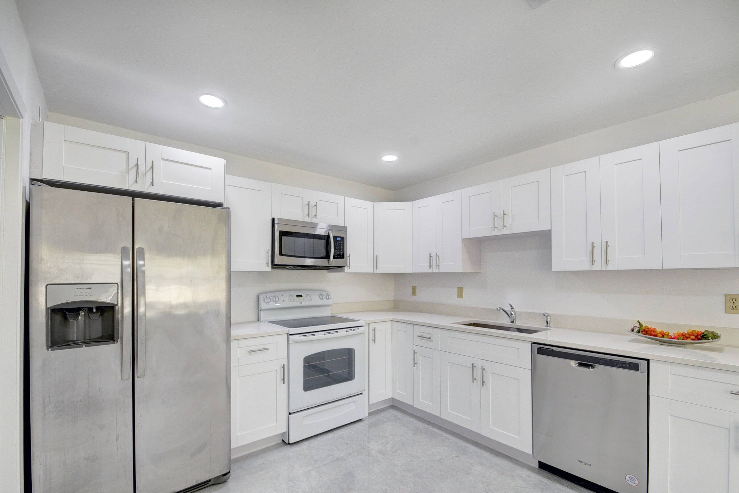 3355 Belleville Road West Palm Beach, FL 33417 - Photo 7 of 56 Kitchen