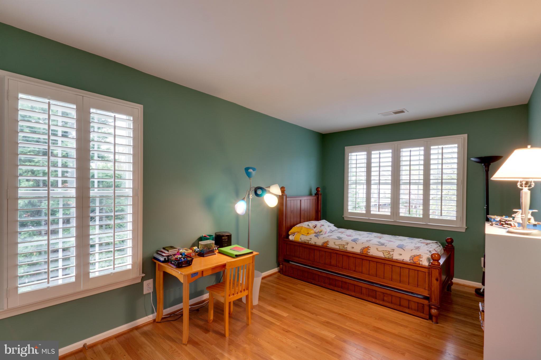 502 Roland Street Southwest Vienna, VA 22180 - Photo 22 of 30 Bedroom