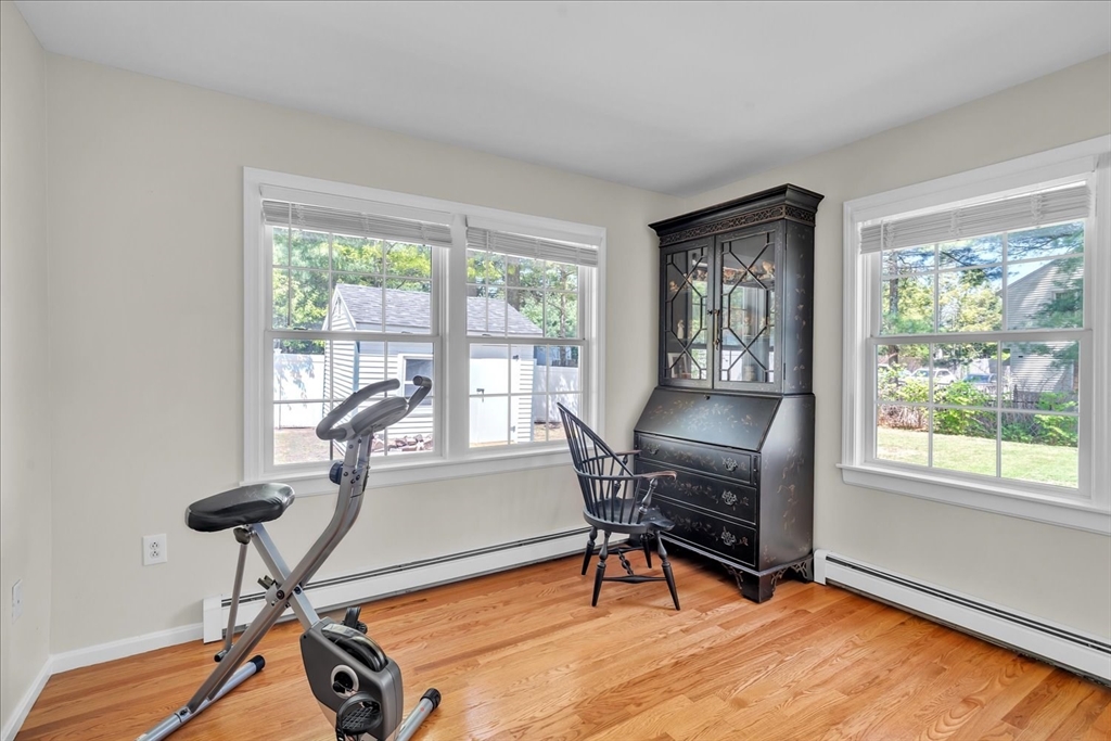 619 Federal Furnace Road Plymouth, MA 02360 - Photo 15 of 37 Gallery Image 15