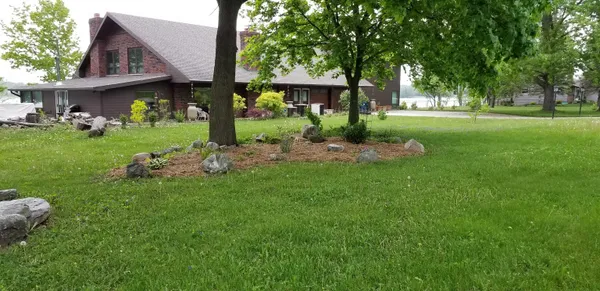 $995,000 | 1084 South Clubhouse Drive, Unit LOT: 174, Lake Isabella, MI 48893