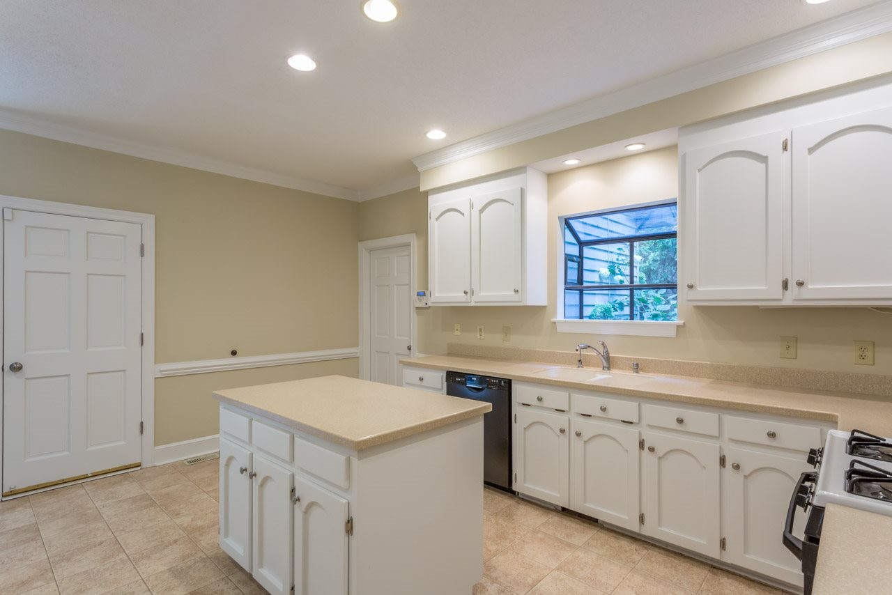 2909 Patrie Place Raleigh, NC 27613 - Photo 9 of 25 Kitchen